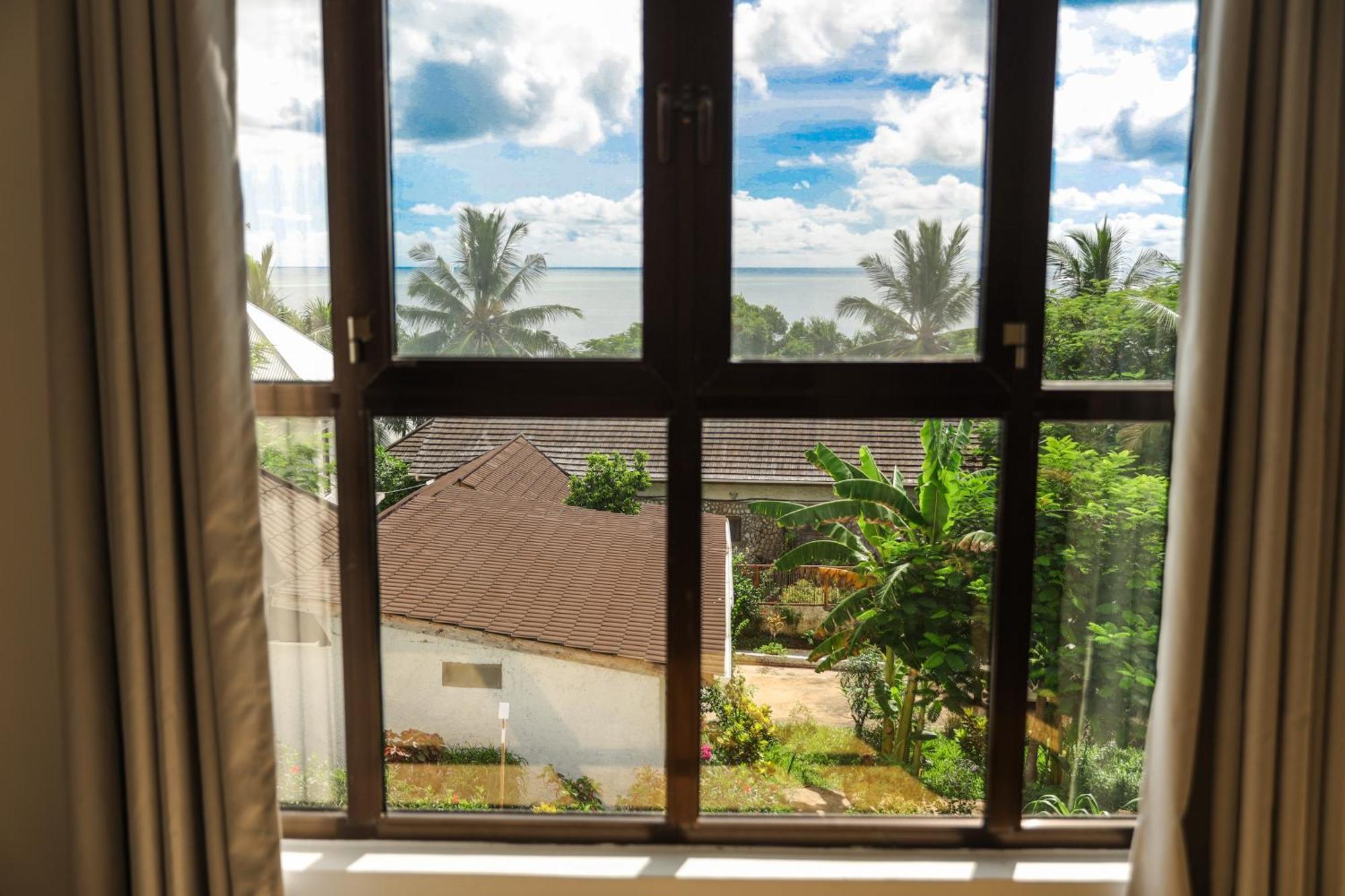 Z-Lodge Zanzibar Kiwengwa  Exterior photo